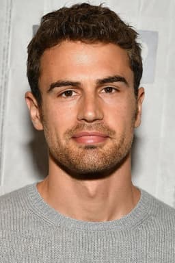 Theo James profile photo