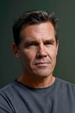 Josh Brolin profile photo